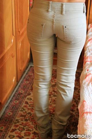 Pantaloni Terranova