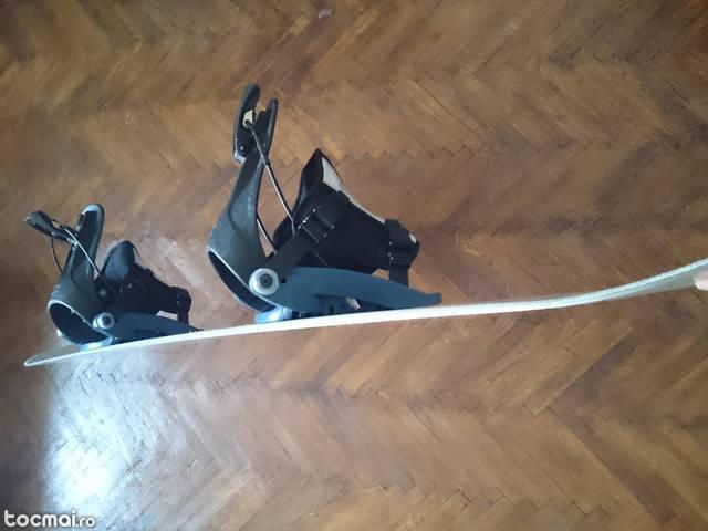 Placa snowboard Escape Cruiser 145 cu legaturi Flow