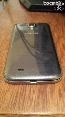 Samsung Galaxy S4 GT- I9505 + Accesorii (schimb iphone 5)