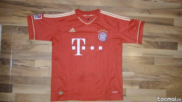 tricou fotbal sport Adidas M- L Bayern Munchen