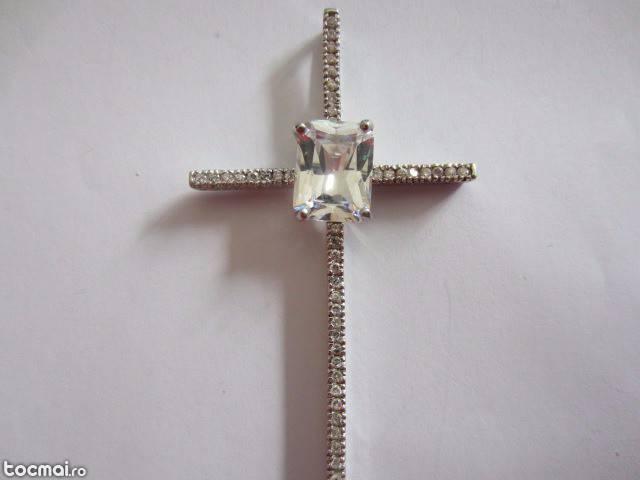 Cruce mare argint cu cristale 8, 3 cm deosebita 17. 28 gr