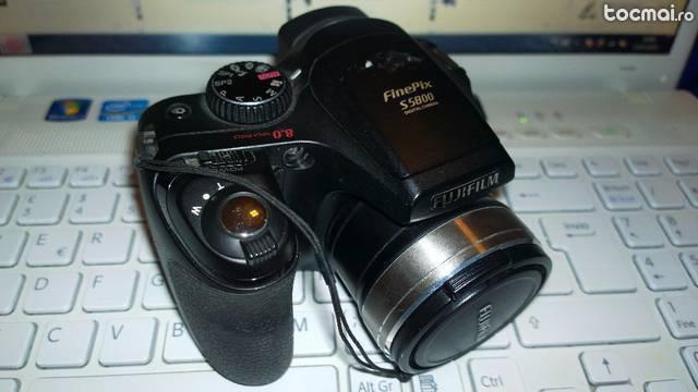 Fujifilm S5800