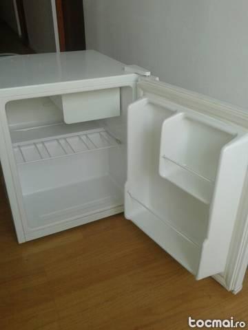 Minibar frigider neo / hyundai