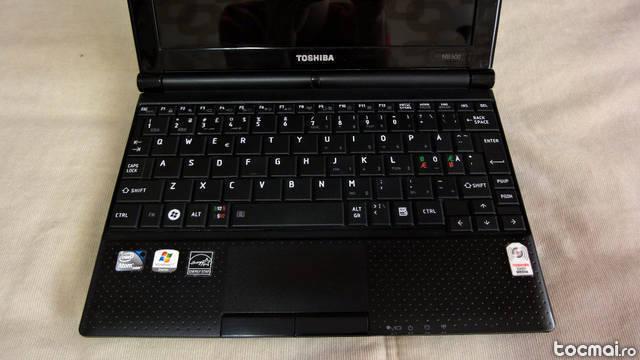Netbook Toshiba NB500