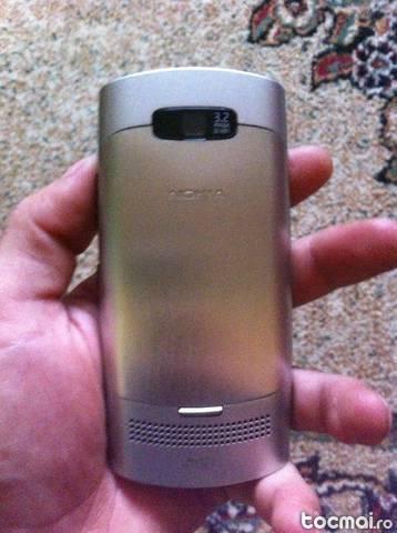 Nokia asha 303