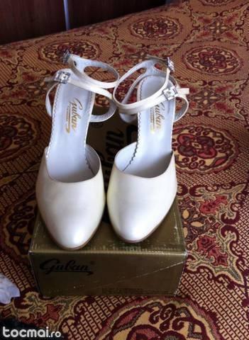pantofi de mireasa firma Guban!!