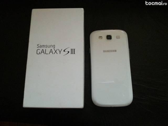 Samsung Galaxy S3 i9300 impecabil la cutie alb