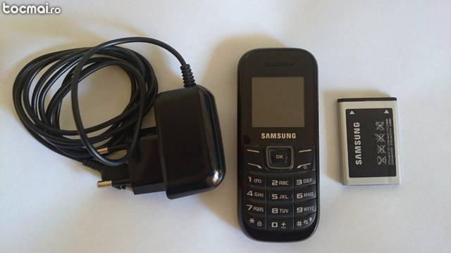 Samsung GT- E1200