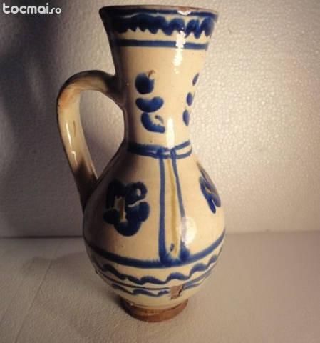 Canceu vechi de colectie ceramica de secol XIX.