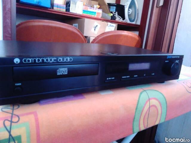 CD player Cambridge Audio D300
