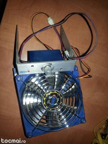 Cooler procesor/ carcasa cu variator de turatii.