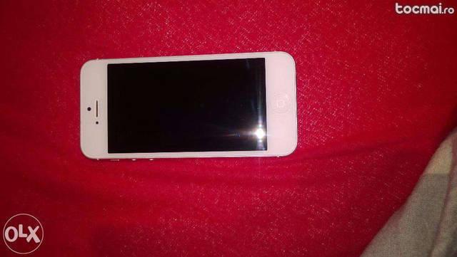 iPhone 5 White 16GB Neverlocked