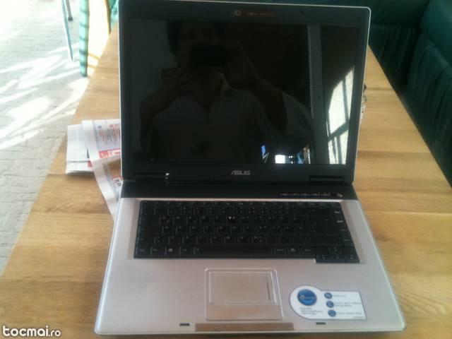laptop asus dual cor de 1900