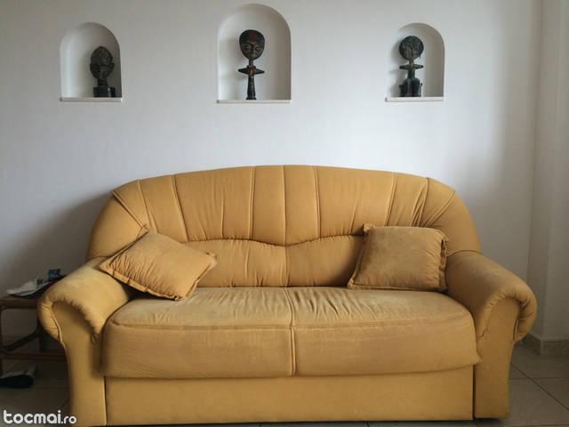 Canapea extensibila de la Bellona