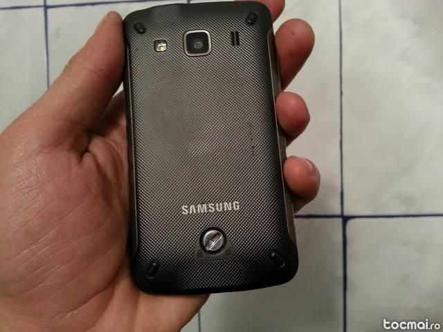 Samsung Galaxy Xcover S5690 rezistent la apa si socuri