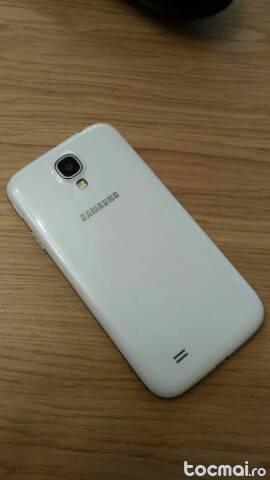 Samsung i9507- S4