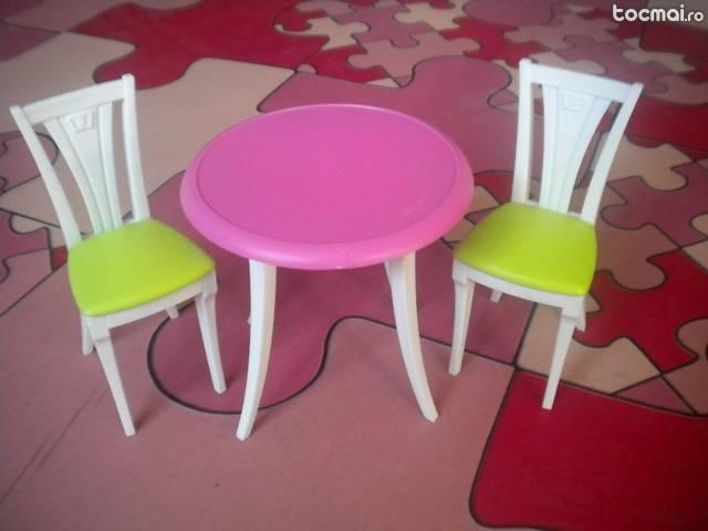 Set masa cu scaune papusi