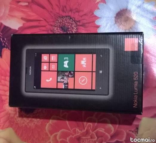 SmartPhone Nokia Lumia 520 cu Windows 8. 1