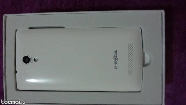 Telefon nou e- boda storm x450