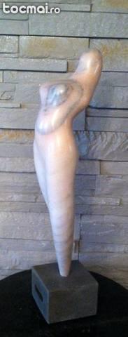 Statuie Marcel Guguianu - Ciocarlia