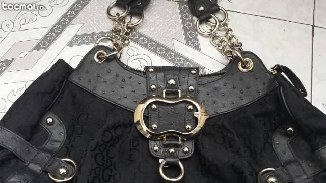Geanta Guess