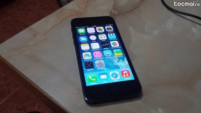 iPhone 5 Black Arata bine