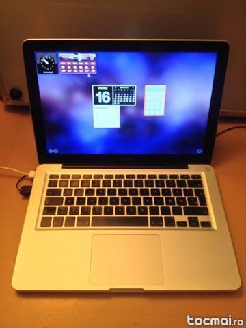 MacBook (13- inch, Aluminium, Late 2008)