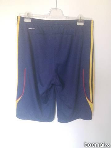 Pantaloni scurti Adidas Romania