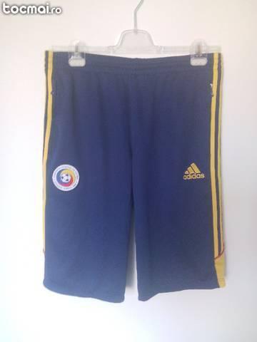 Pantaloni scurti Adidas Romania