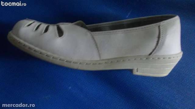 pantofi Benvenuti, , m. 39, integral piele naturala, sunt noi