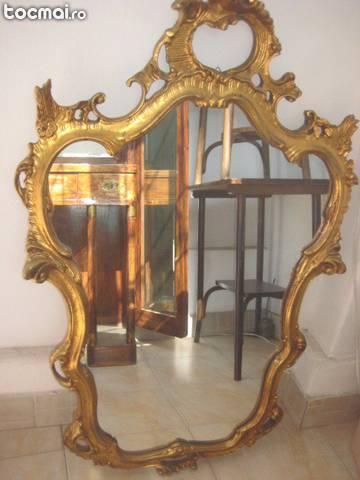 Frumoasa Oglinda aurie veche in stil Baroc din lemn
