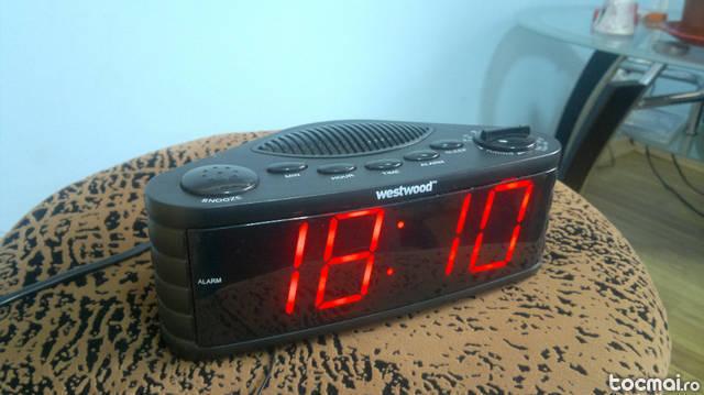 Westeood , radio cu ceas si sistem snooze