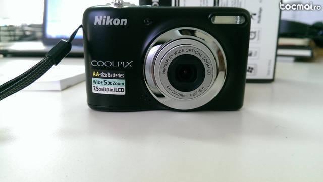 Nikon Coolpix L25, 10Mp, Black. + Card 4Gb