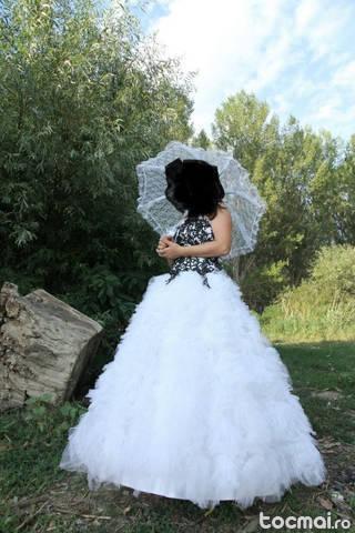 rochie de mireasa - model alb si negru