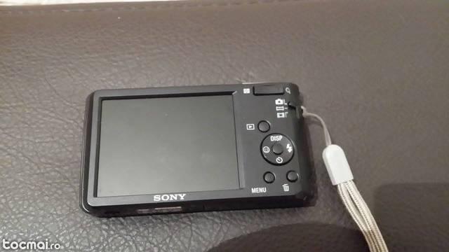 Sony Cybershot dsc- W520 14. 1mpx 5Xzoom