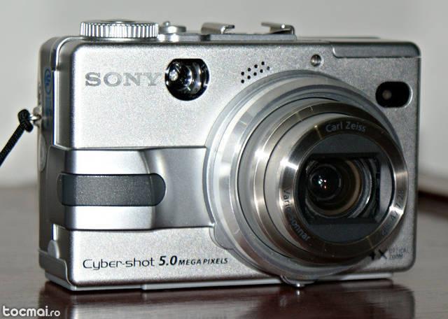 Digital Camera Sony DSC- V1