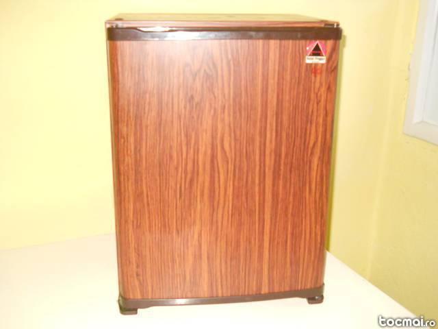 Frigider mini bar 35l