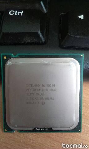 procesor intel E5200 Dual Core