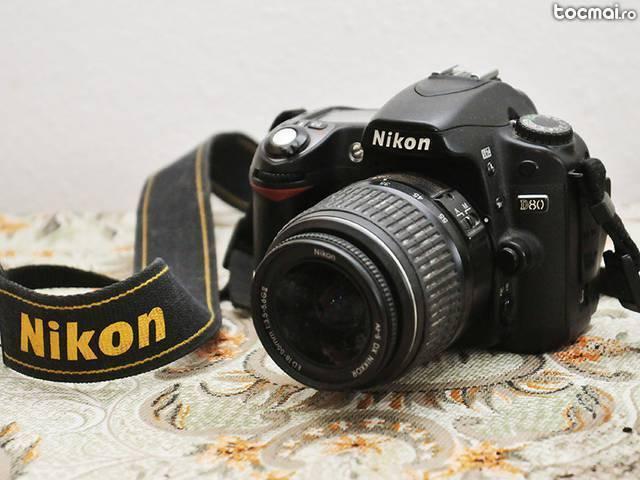 Aparat foto Nikon D80 + obiectiv 18- 55