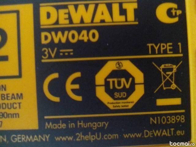 Telemetru laser DeWALT DW040P