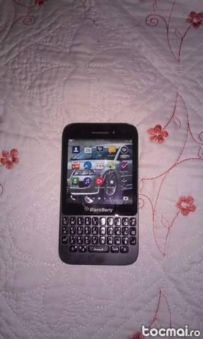 blackberry q5